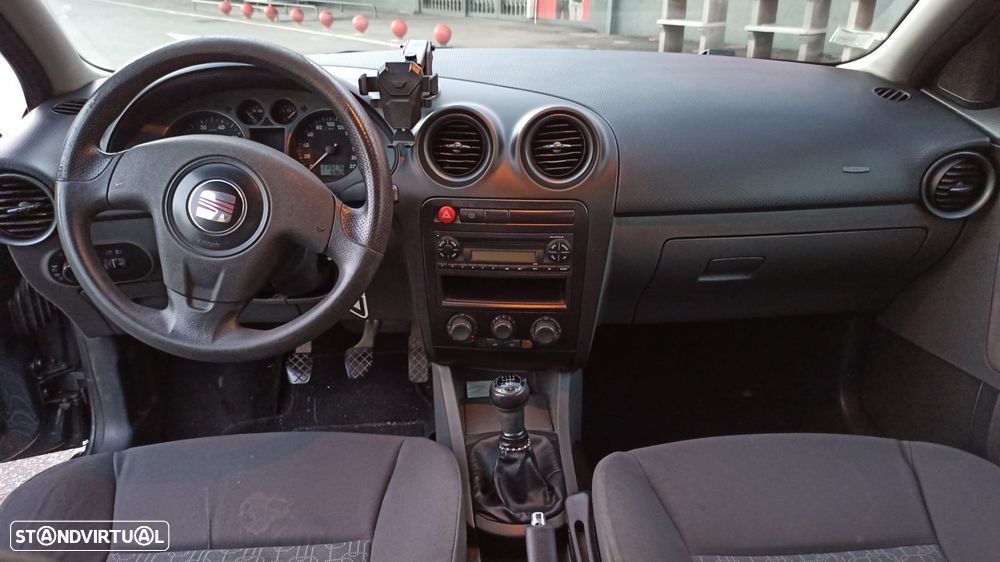 SEAT Ibiza 1.2 12V Reference - 10