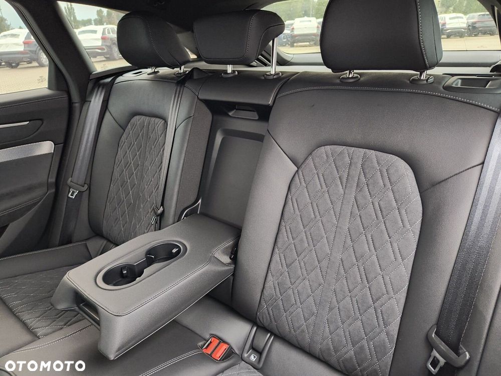 Audi A6 Avant - 18
