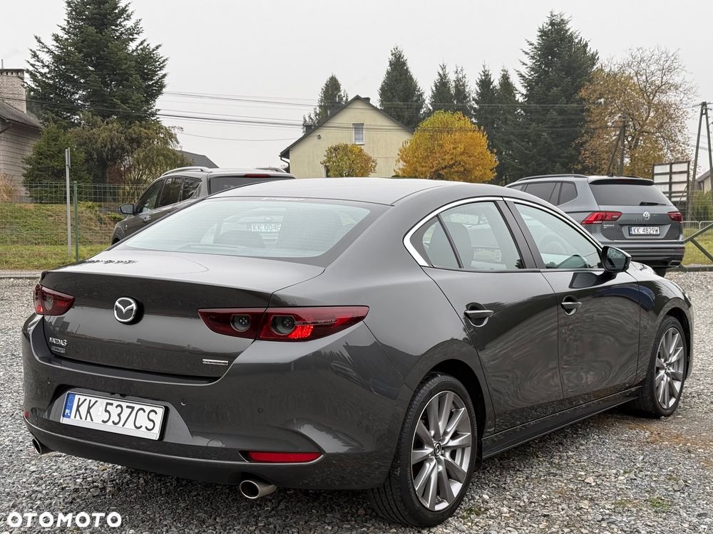 Mazda 3 - 4