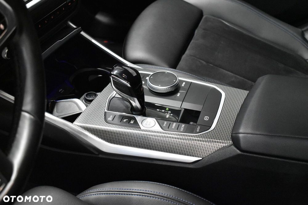 BMW Seria 3 - 17