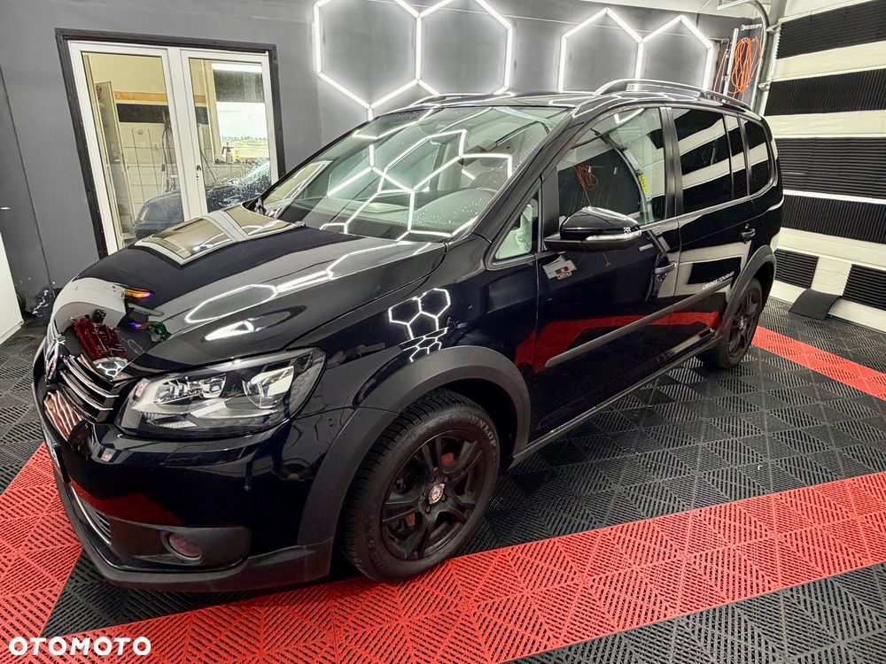 Volkswagen Touran 2.0 TDI DPF Cross - 3