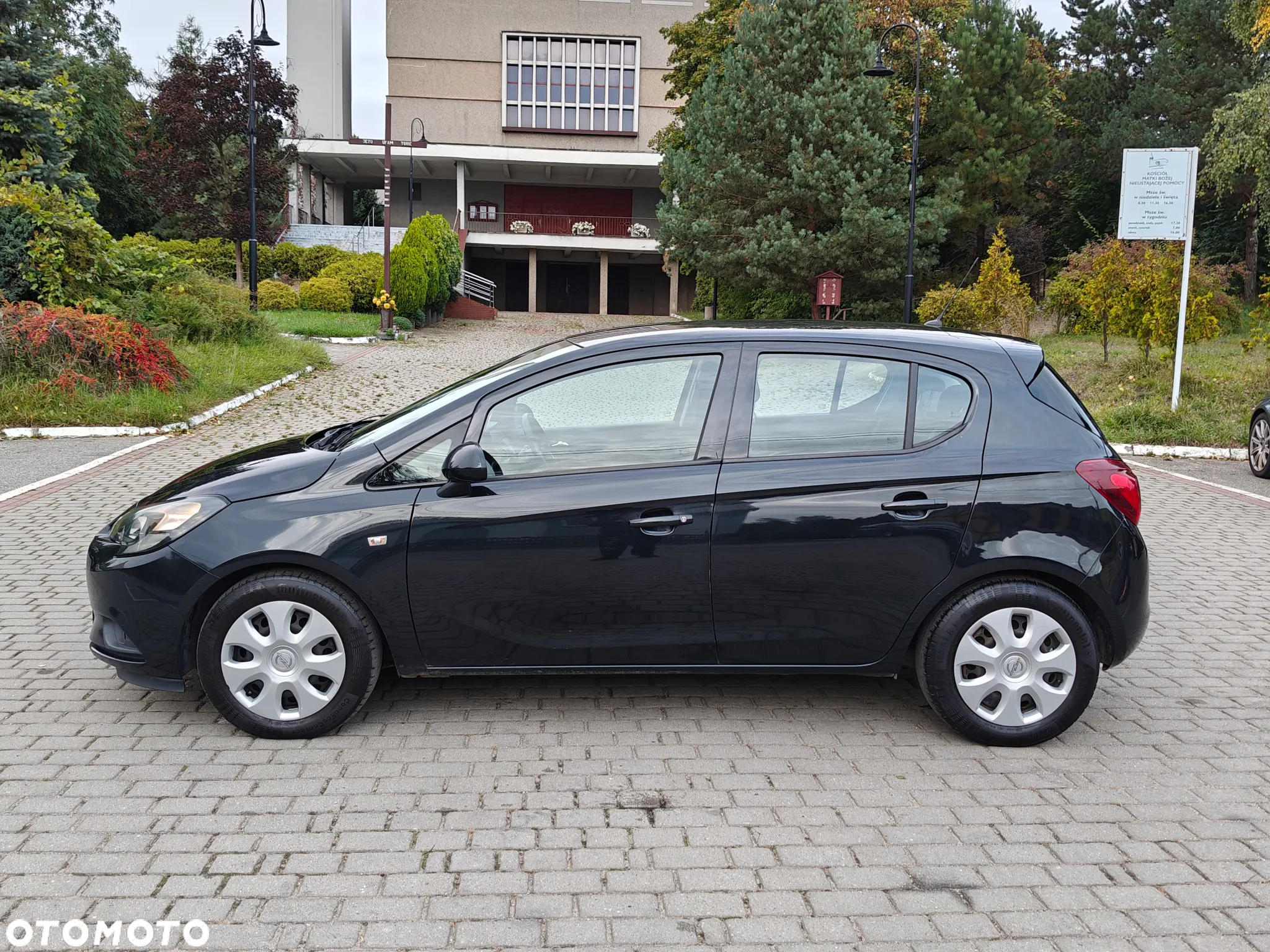 Opel Corsa 1.4 Cosmo - 4