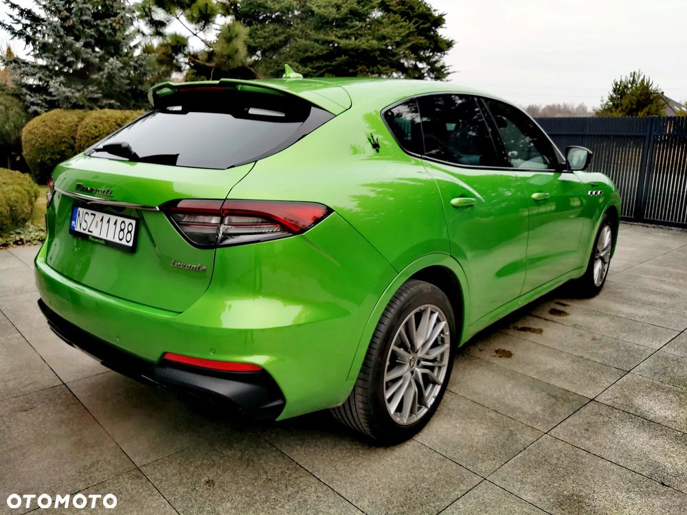 Maserati Levante - 5