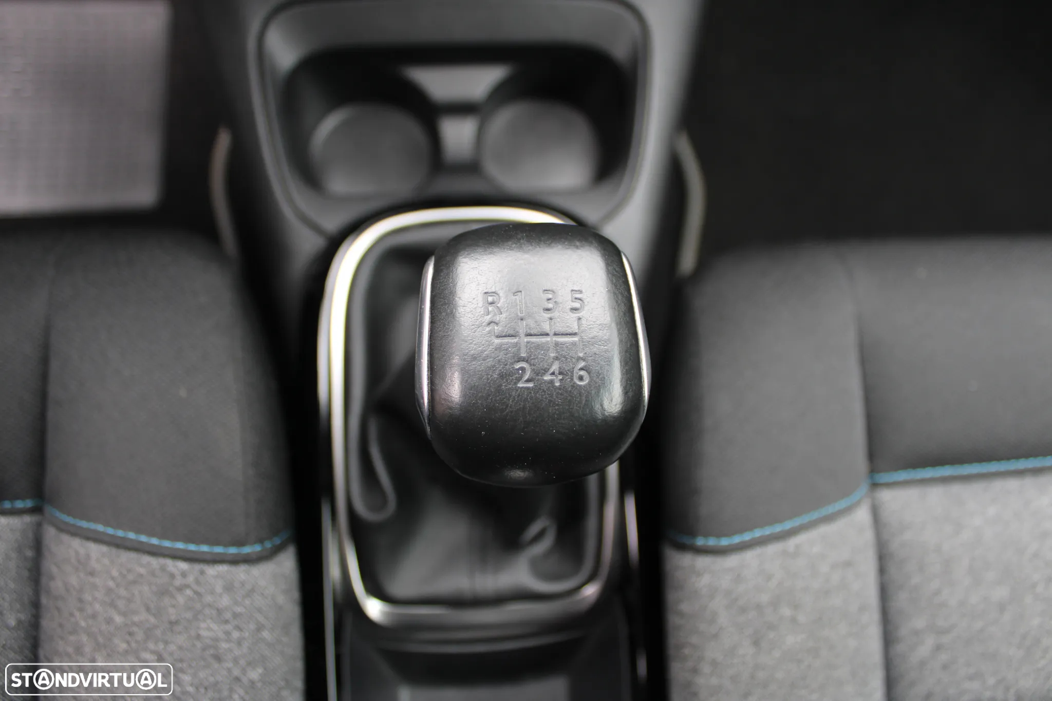 Citroën C4 Cactus 1.5 BlueHDi Shine - 30