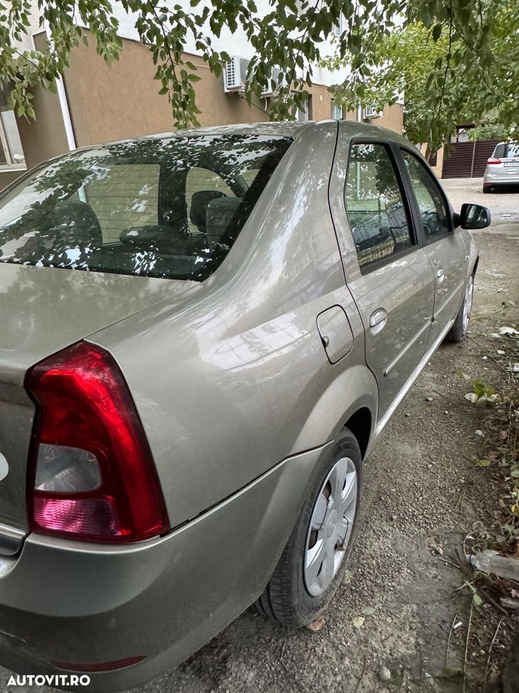 Dacia Logan 1.6 MPI Laureate - 4