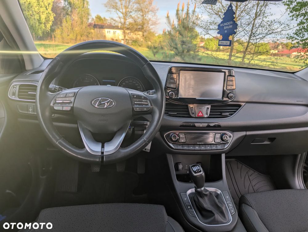 Hyundai i30 1.0 T-GDI Premium - 19