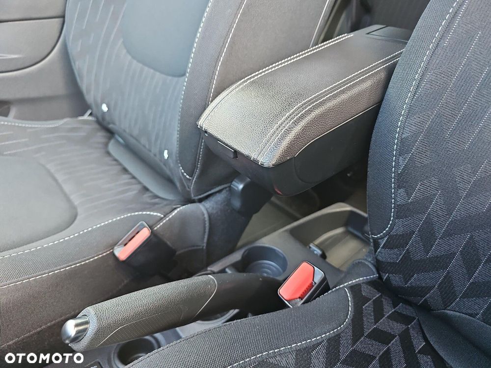 Renault Captur - 27
