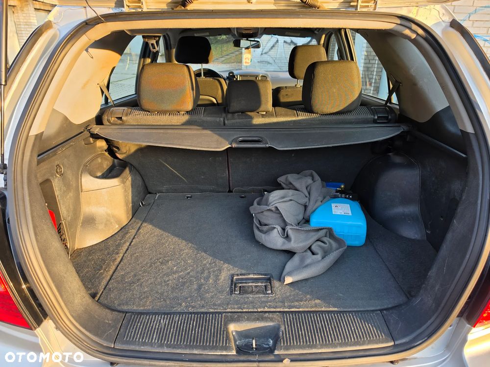 Kia Sorento - 11