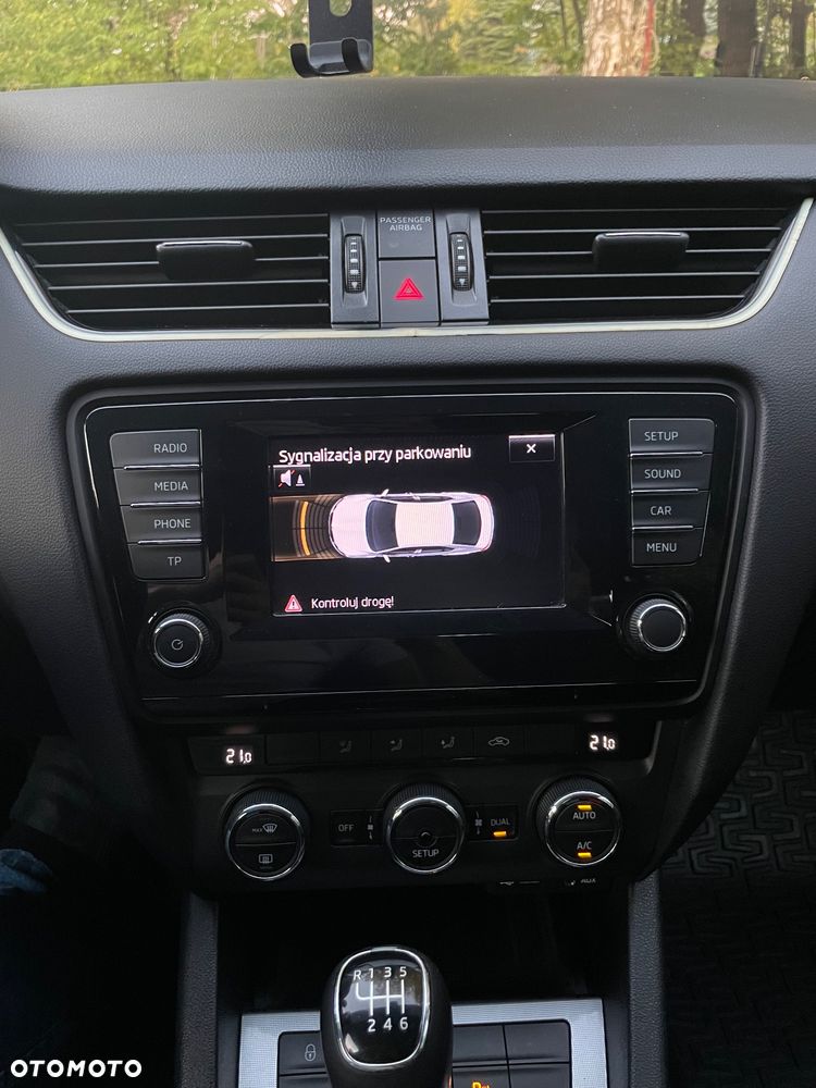Skoda Octavia - 30