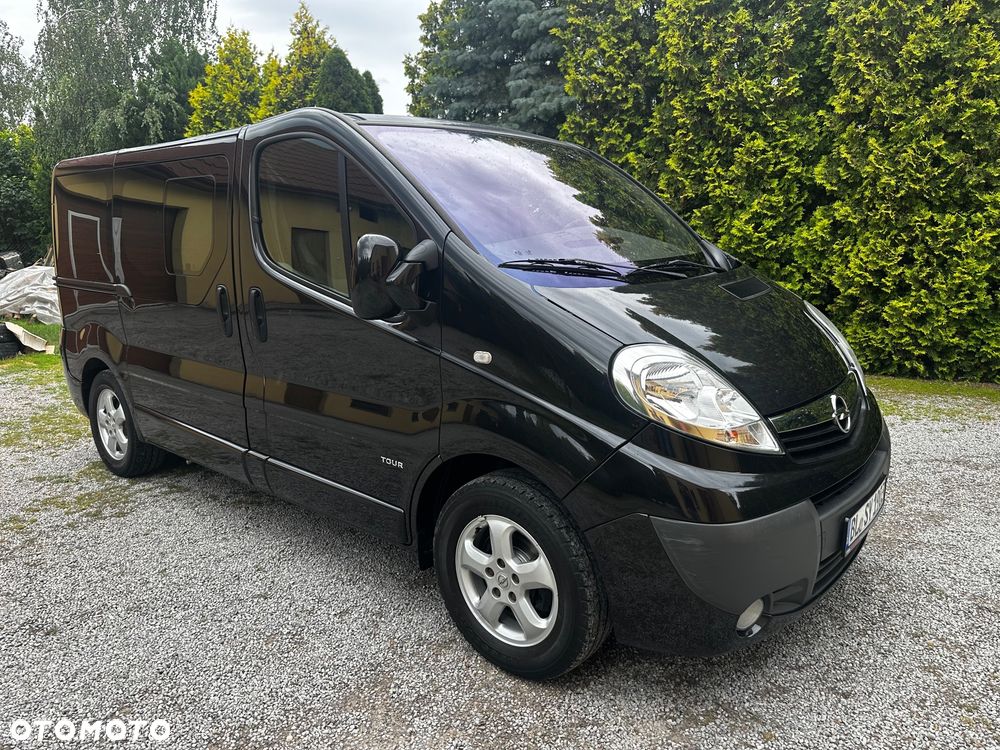 Opel Vivaro - 10