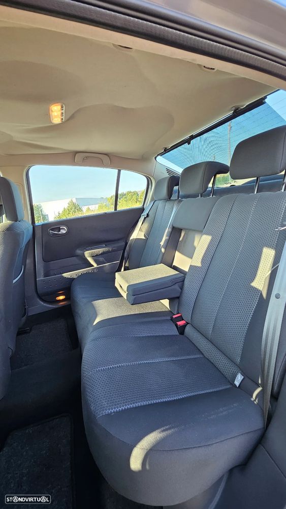 Renault Mégane 1.5 dCi Confort Authentique - 10