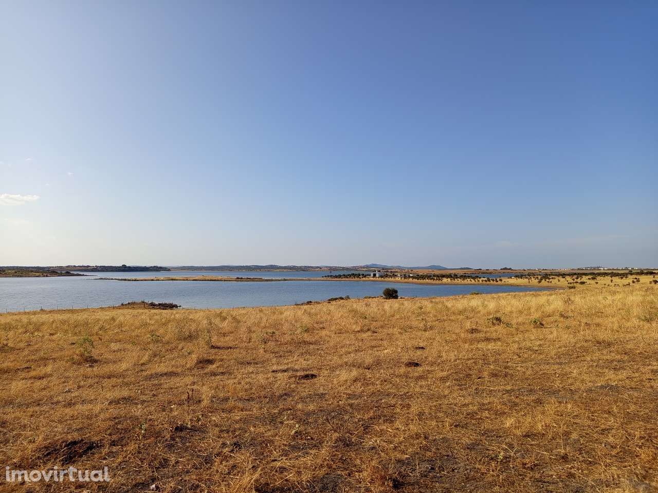 Monte na Margem de Alqueva - Grande imagem: 3/19