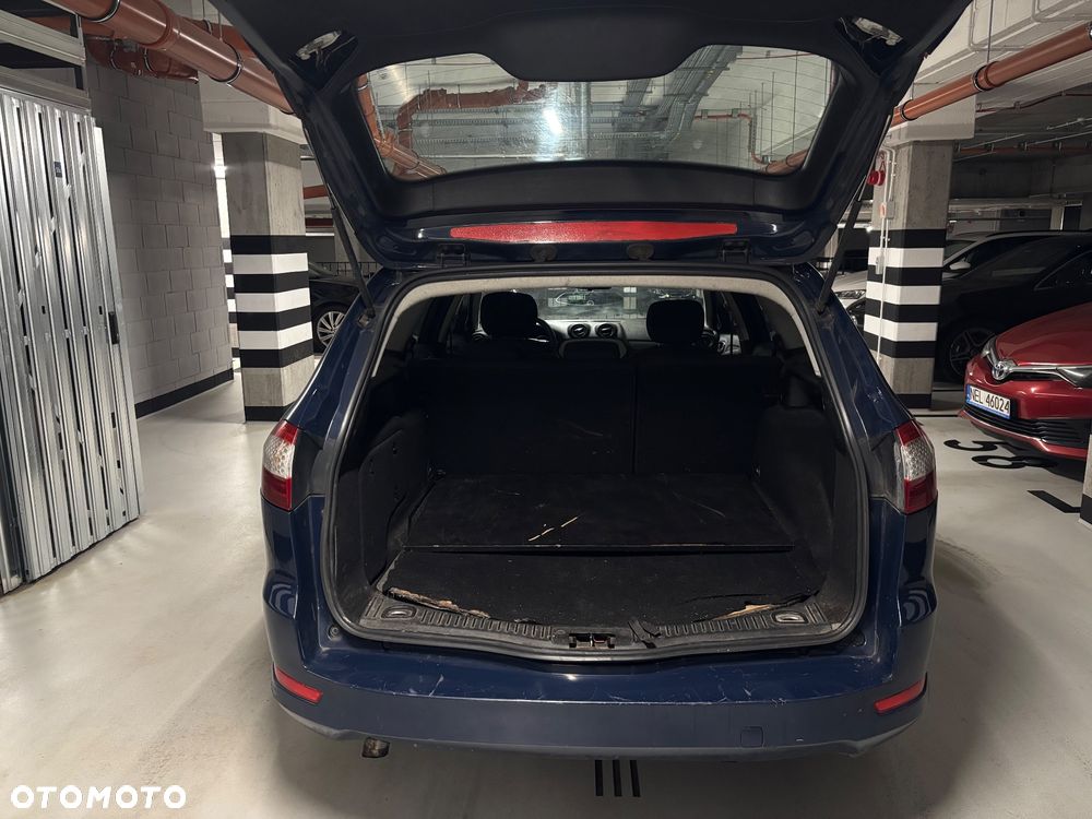 Ford Mondeo 2.0 TDCi Ambiente - 6