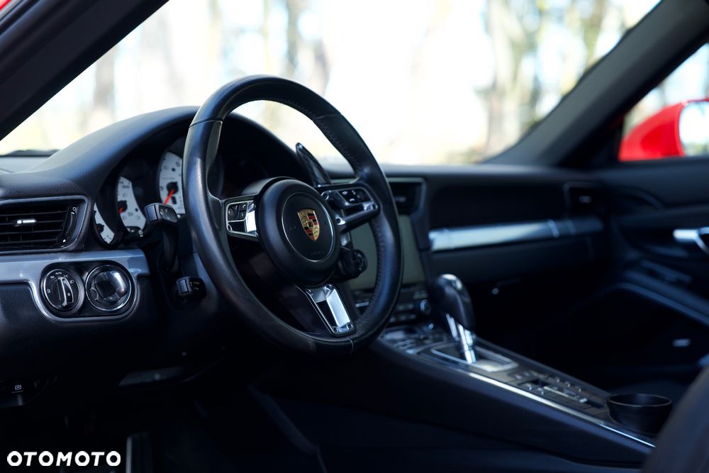Porsche 911 - 17