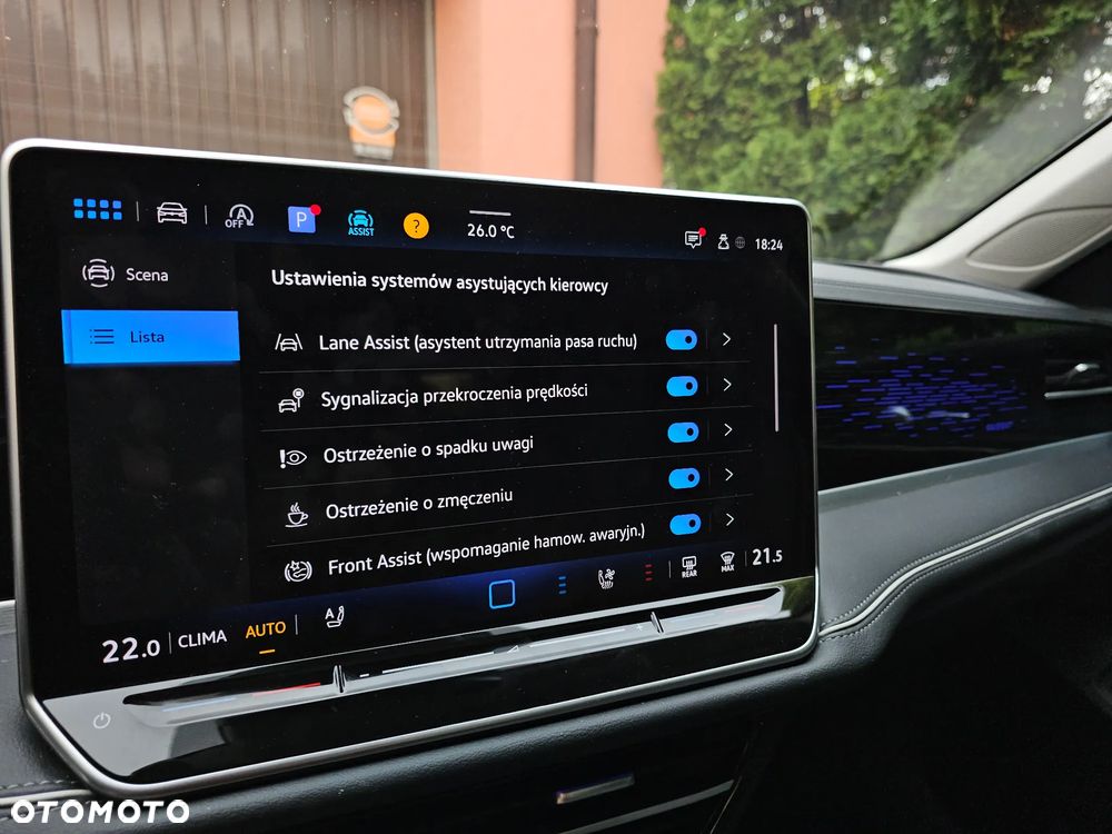 Volkswagen Passat - 12
