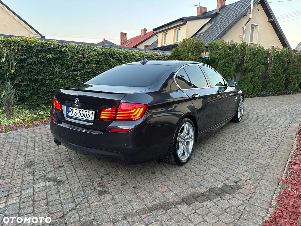 BMW Seria 5 520d xDrive - 6