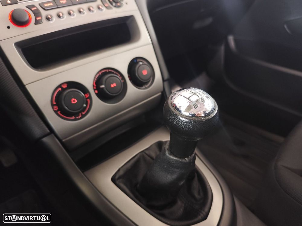 Peugeot 308 HDi FAP 90 Tendance - 13