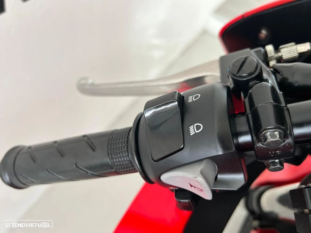 Honda CBR 500RR - 12