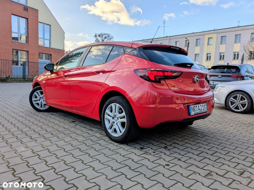 Opel Astra - 4