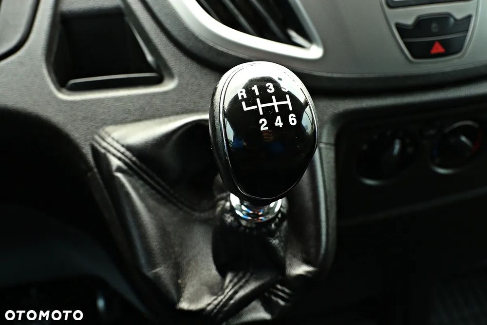 Ford Transit - 31