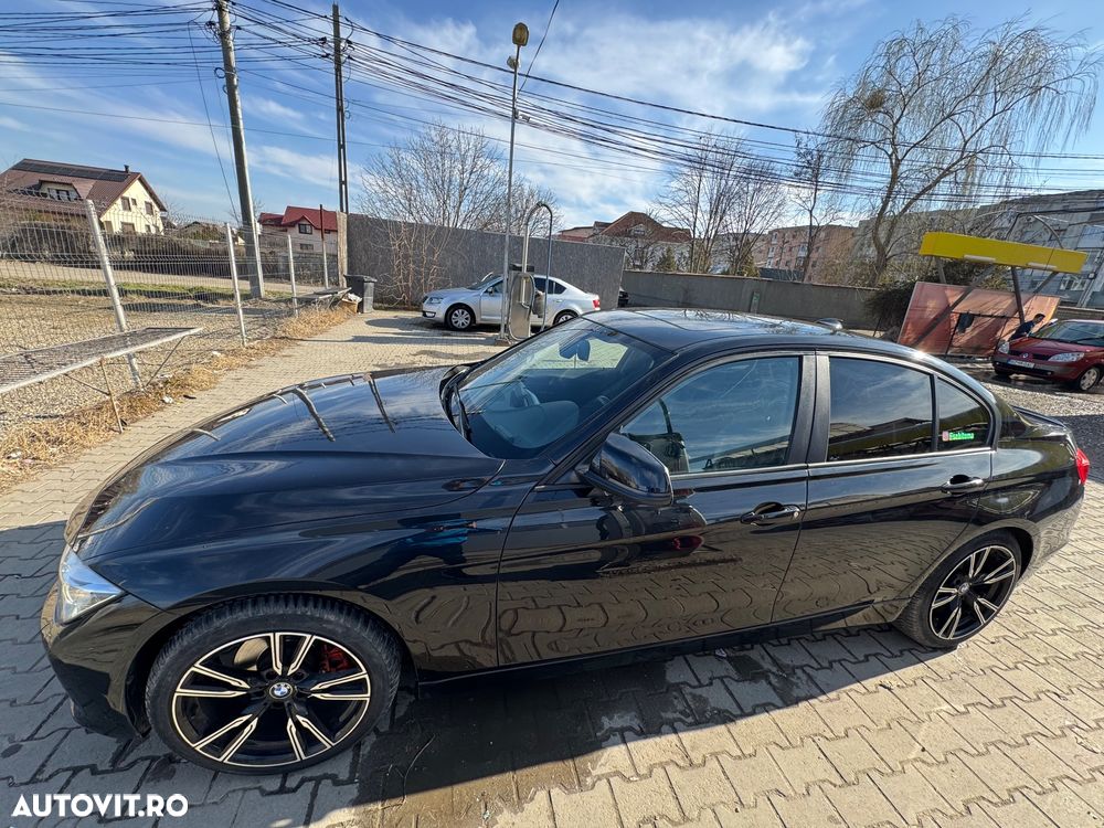 BMW Seria 3 320d DPF Aut. - 3