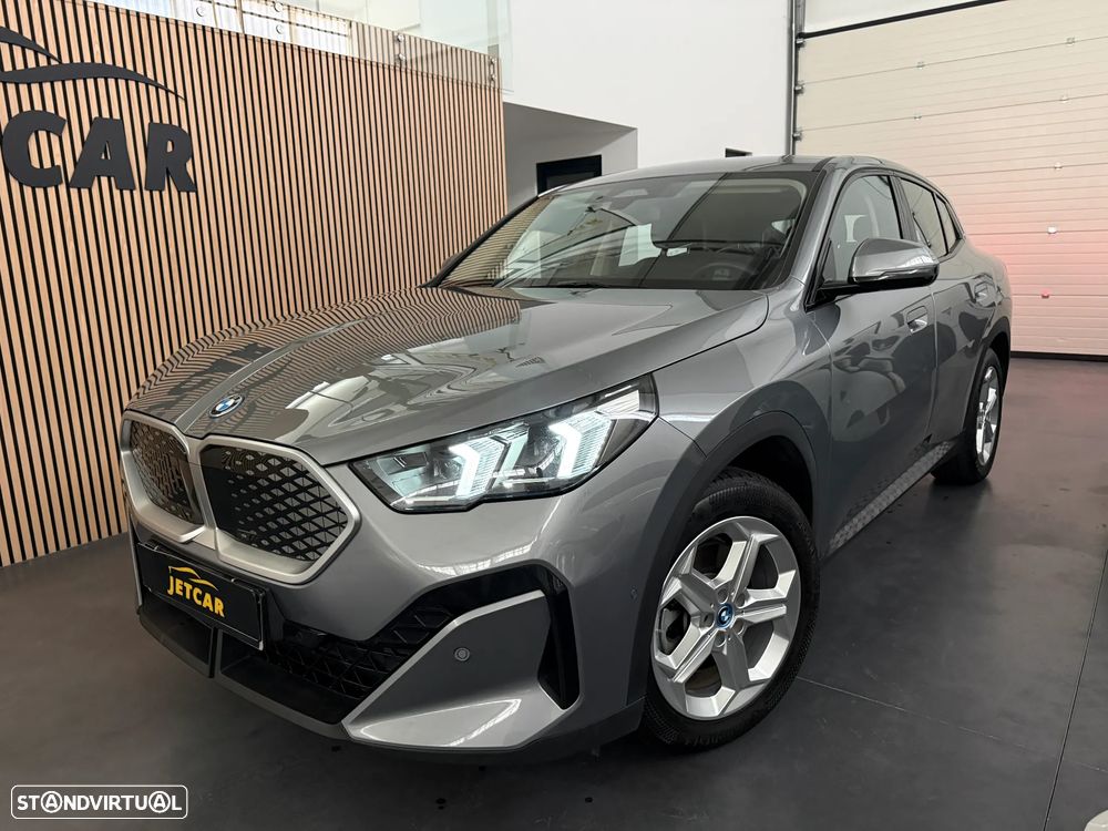 BMW iX2 xDrive30 - 10