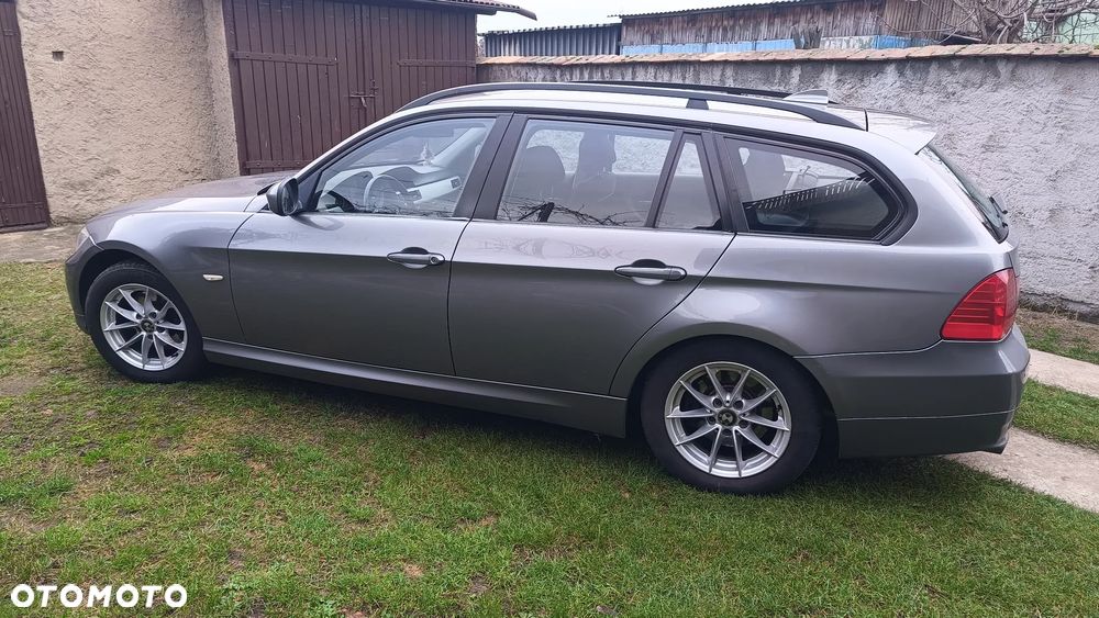 BMW Seria 3 320d - 7