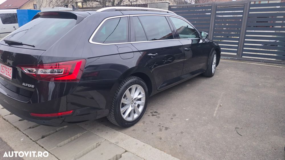 Skoda Superb 1.6 TDI DSG Style - 16