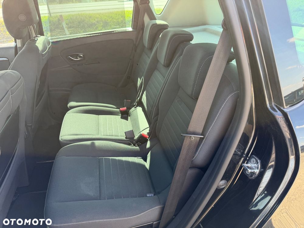 Renault Scenic Energy dCi 110 S&S Bose Edition - 11