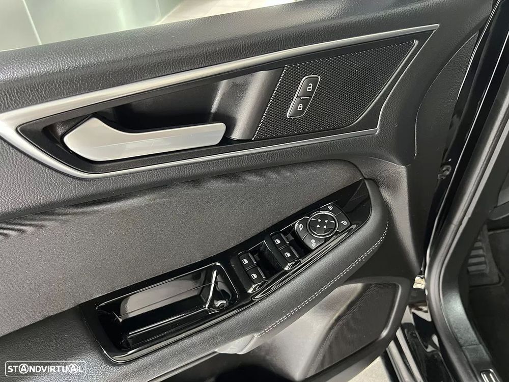 Ford S-Max 2.0 TDCi Titanium - 22