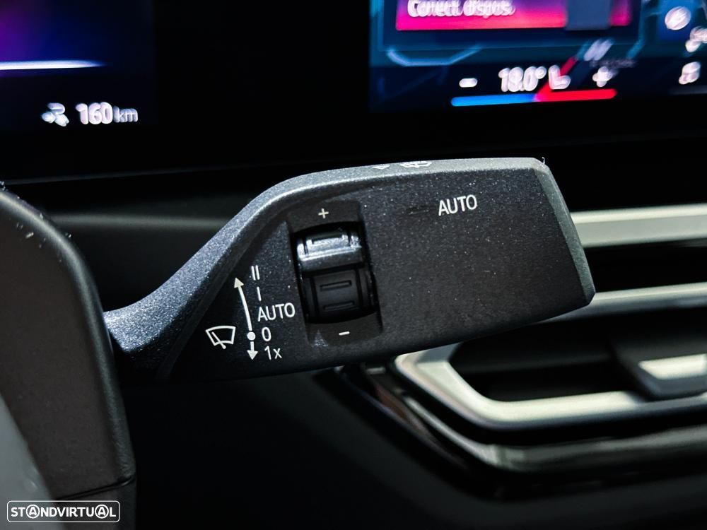 BMW i4 eDrive40 Edição Desportiva M - 28