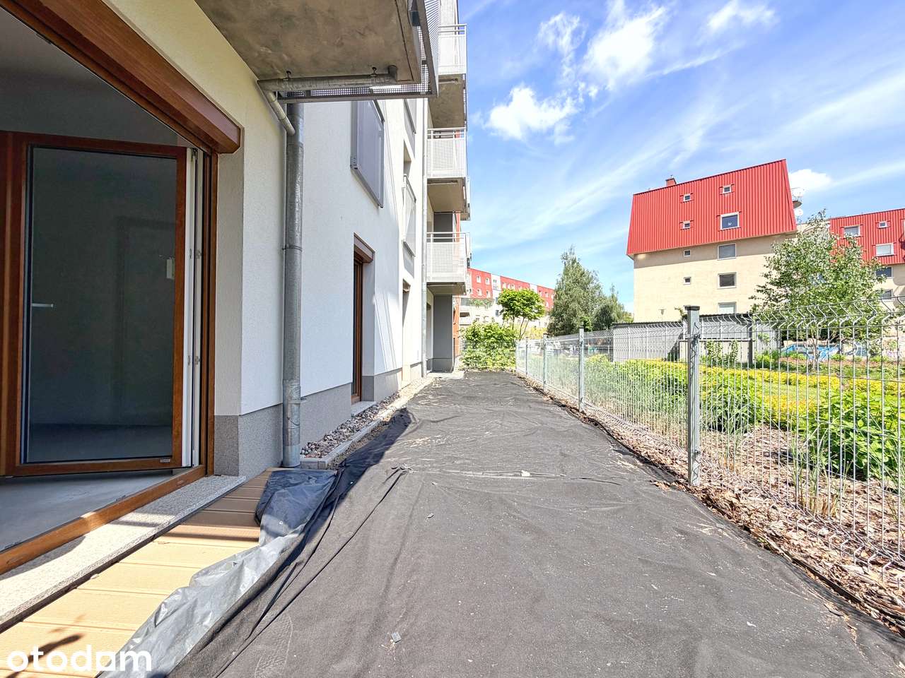 Nowe 4-pokojowe mieszkanie z ogródkiem na Klecinie + garaż + komórka