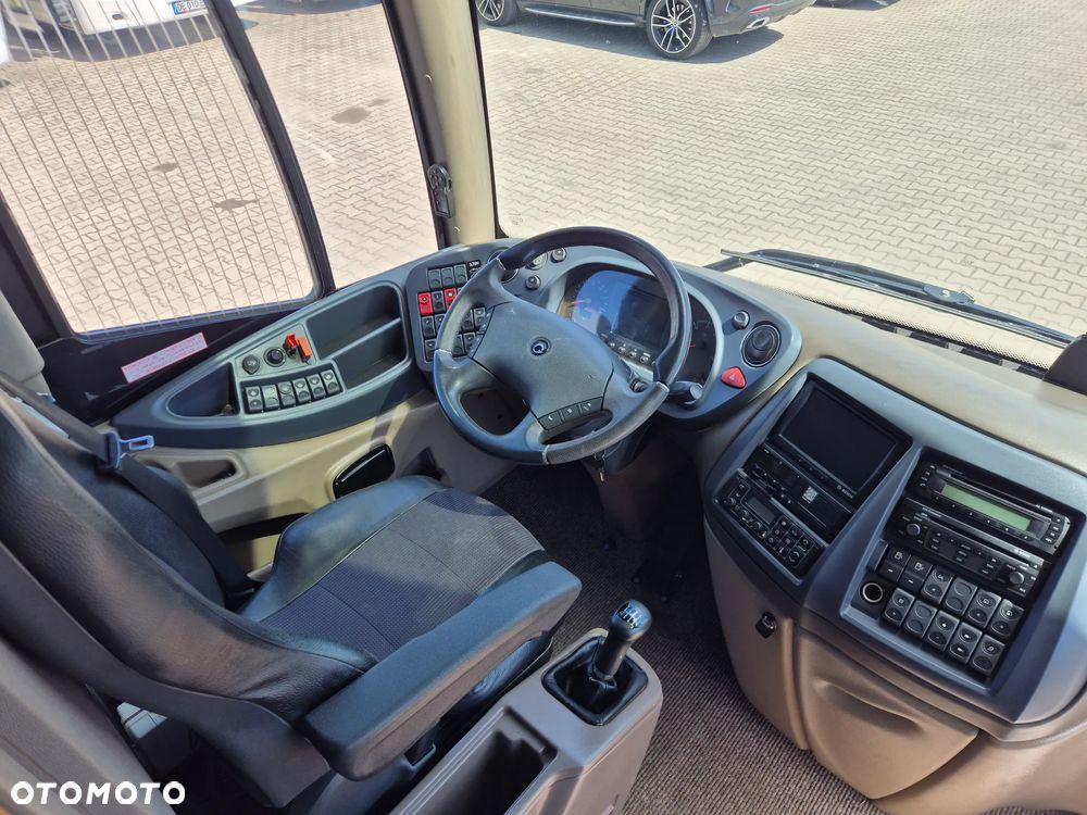 Irisbus MAGELYS / SPROWADZONY / MANUAL / EURO 5 / KLIMA - 38