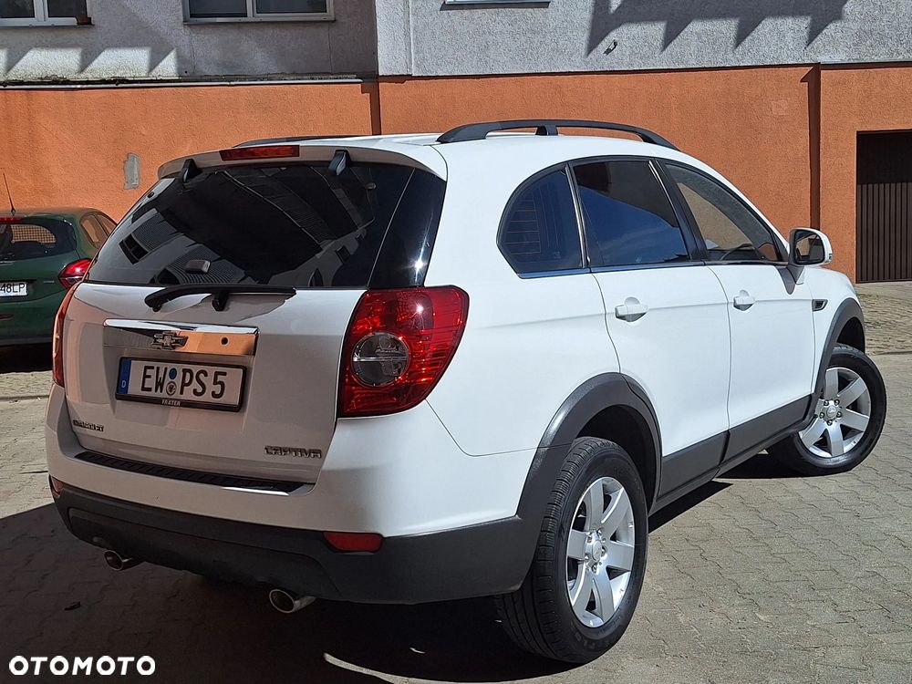 Chevrolet Captiva 2.4 2WD Travel Edition - 10