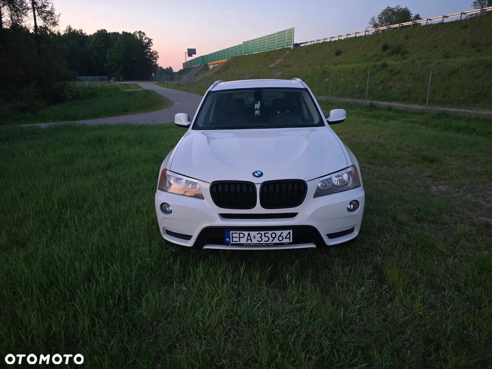 BMW X3 28i xDrive - 2