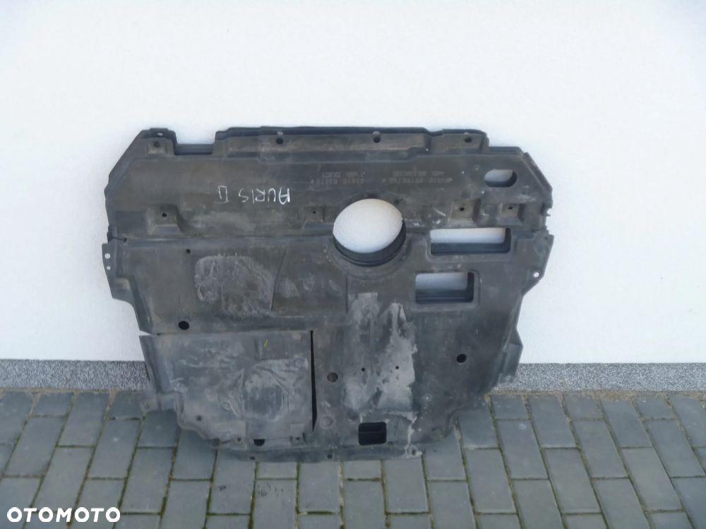 TOYOTA AURIS II DOLNA OSŁONA PŁYTA POD SILNIK 51410-02170 ORYGINAŁ - 1