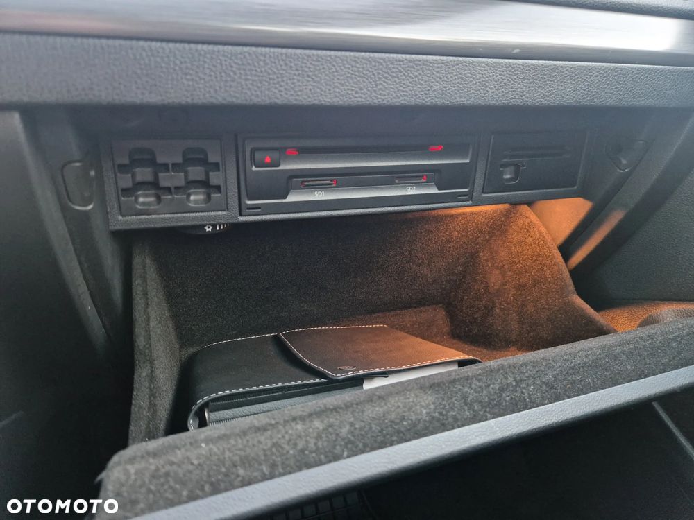 Volkswagen Golf - 26