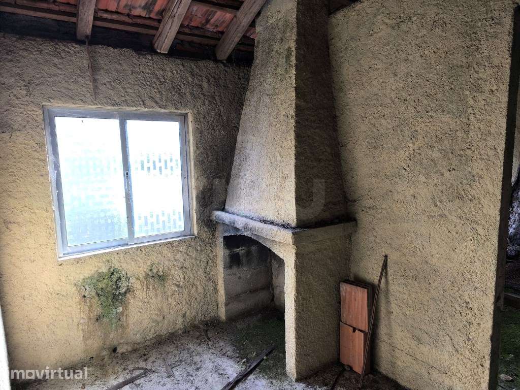 Ideal para reconstrução e valorização - A poucos minutos da vila de... - Grande imagem: 3/15