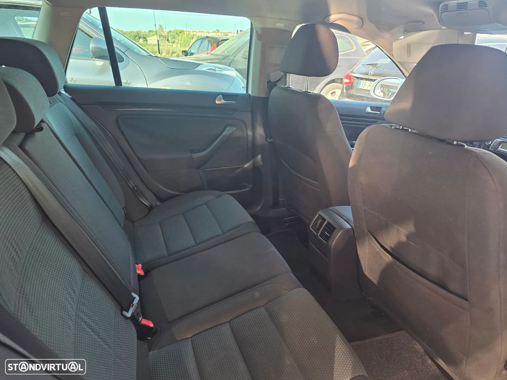 VW Golf Variant 1.6 TDi Trendline - 13