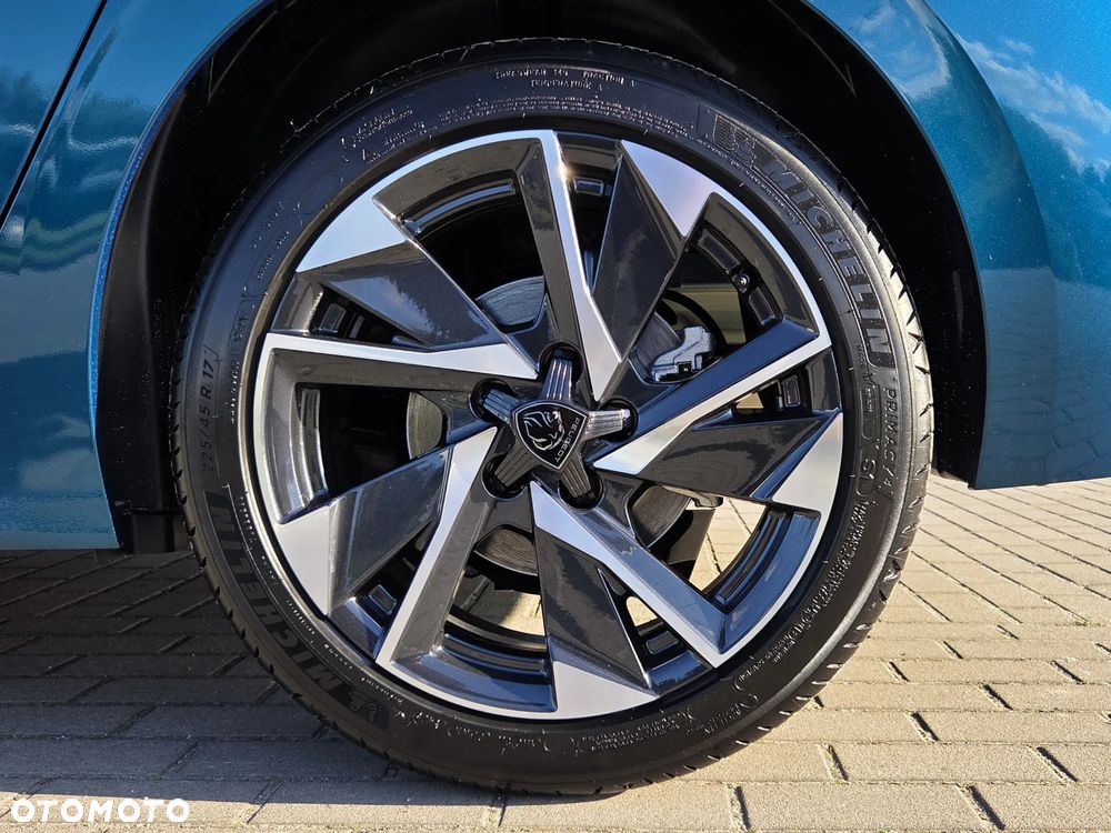 Peugeot 308 1.5 BlueHDi Allure S&S EAT8 - 12