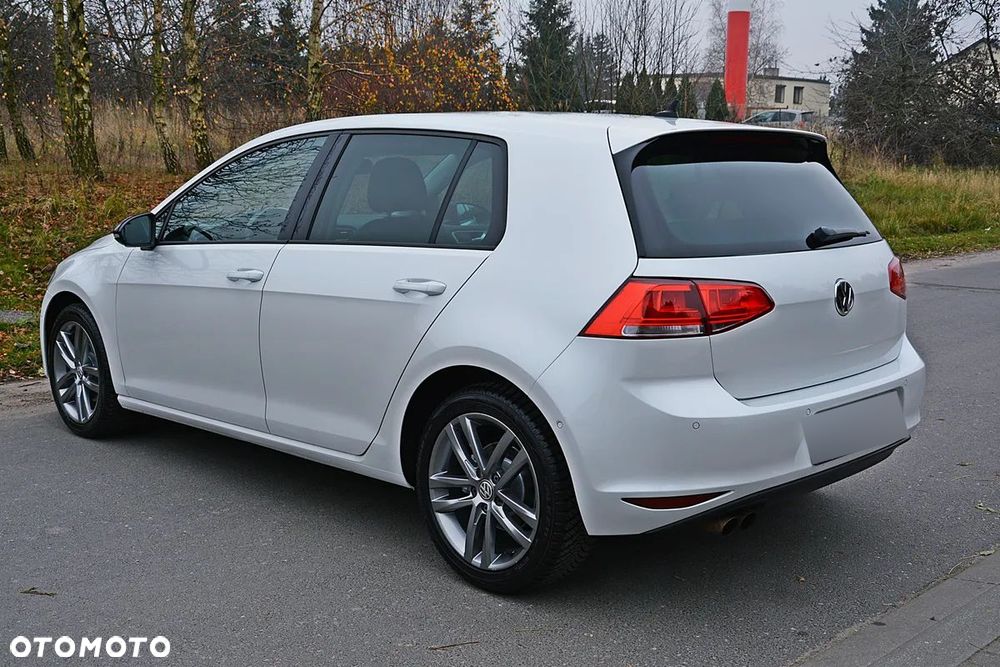 Volkswagen Golf - 7