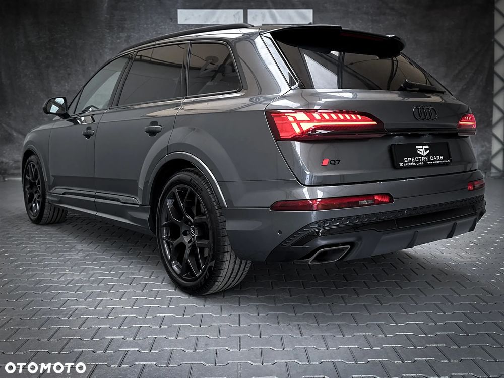 Audi Q7 - 9