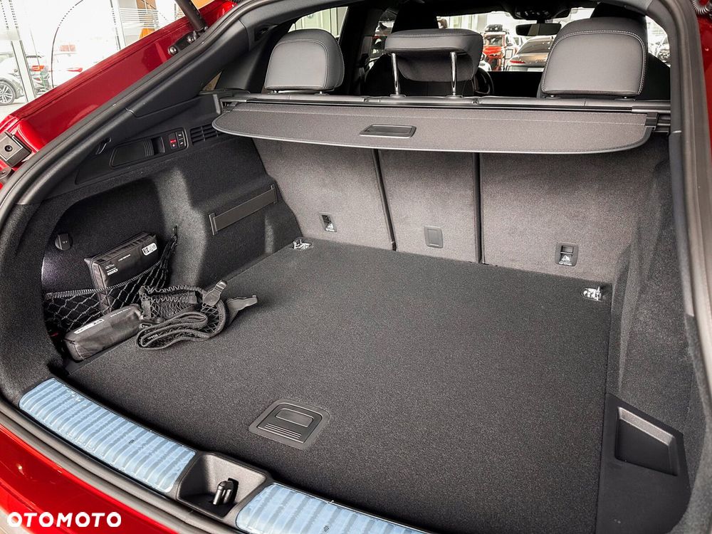 Audi SQ5 Sportback - 13
