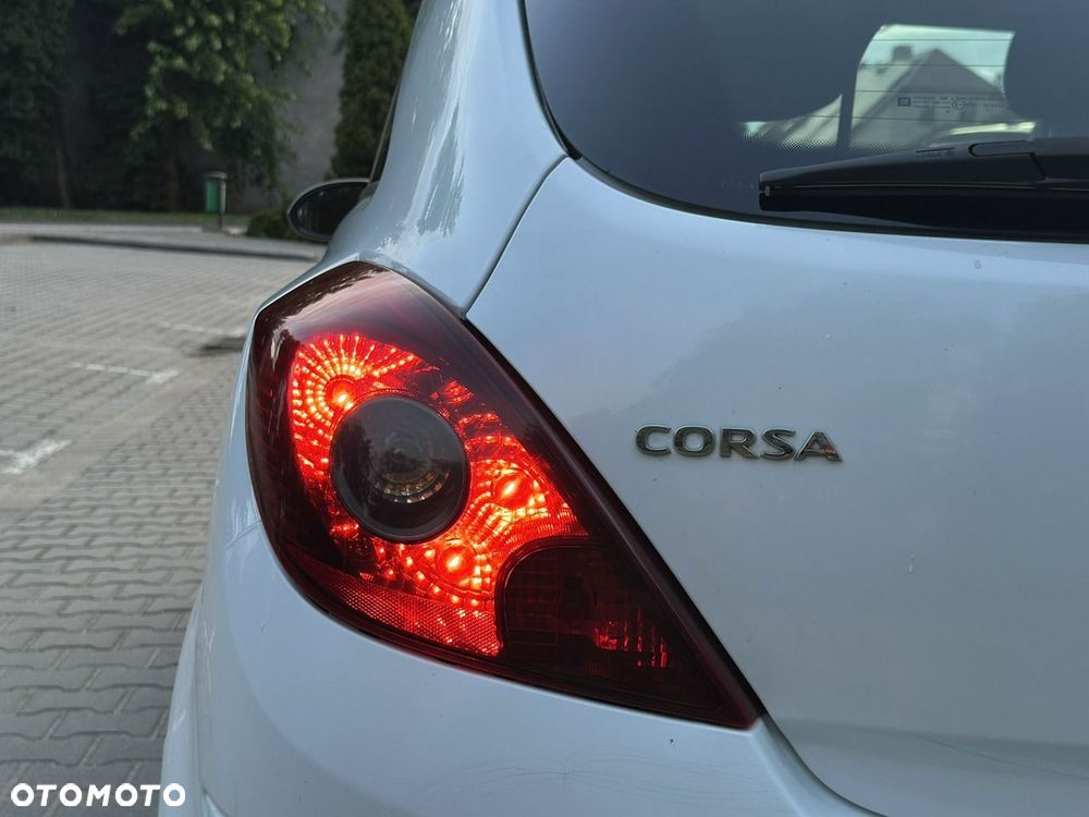 Opel Corsa - 40