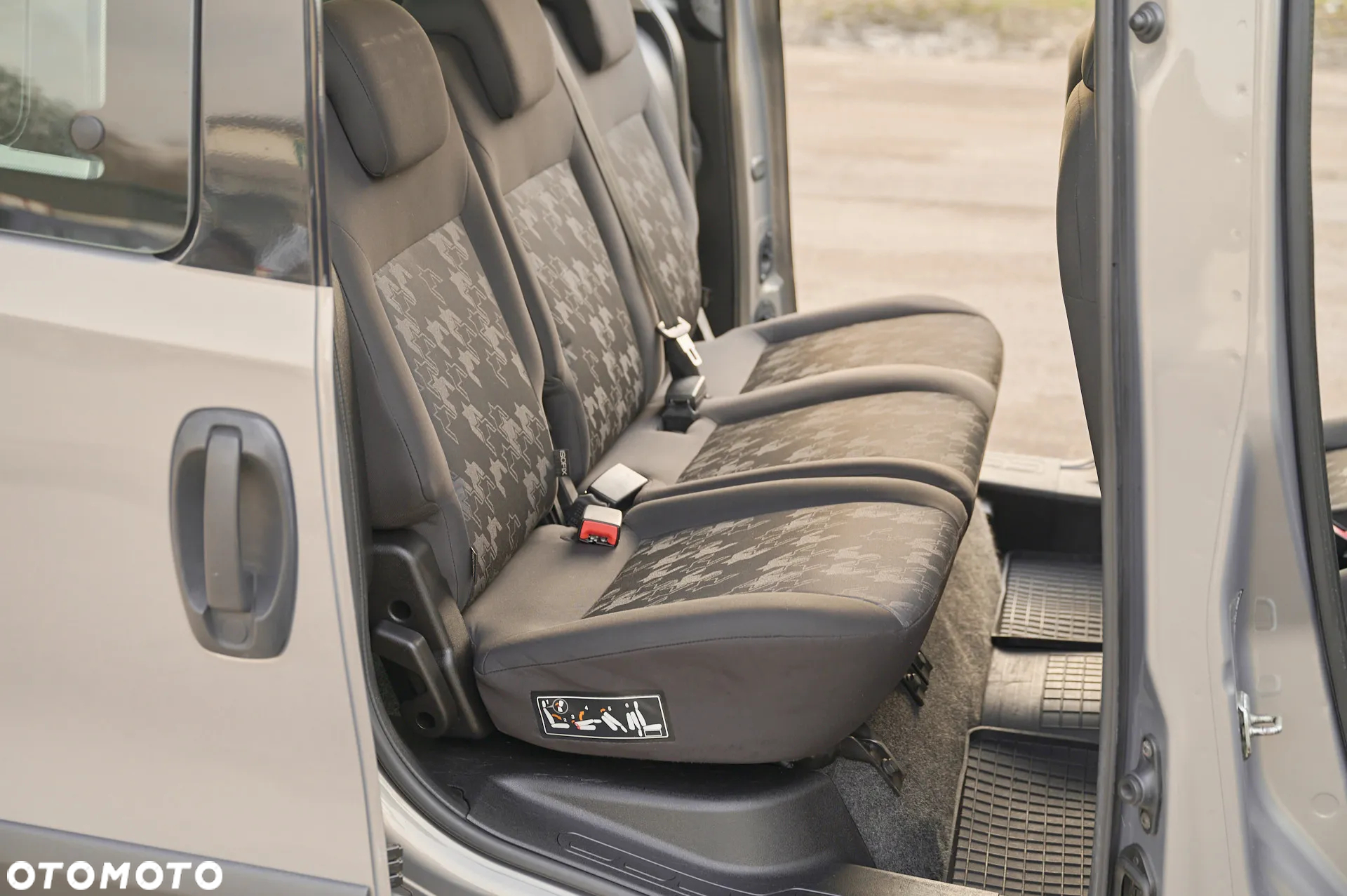 Opel Combo Tour 1.4 Enjoy Eu6 - 28