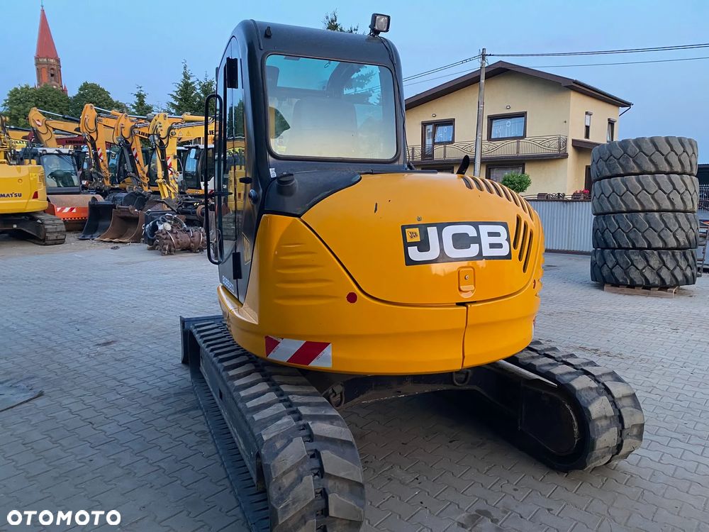 JCB 8085 ZTS, 2 ŁYŻKI, KRÓTKI TYŁ, Z NIEMIEC, WSZYSTKIE LINIE HYDRAULICZNE, - 4
