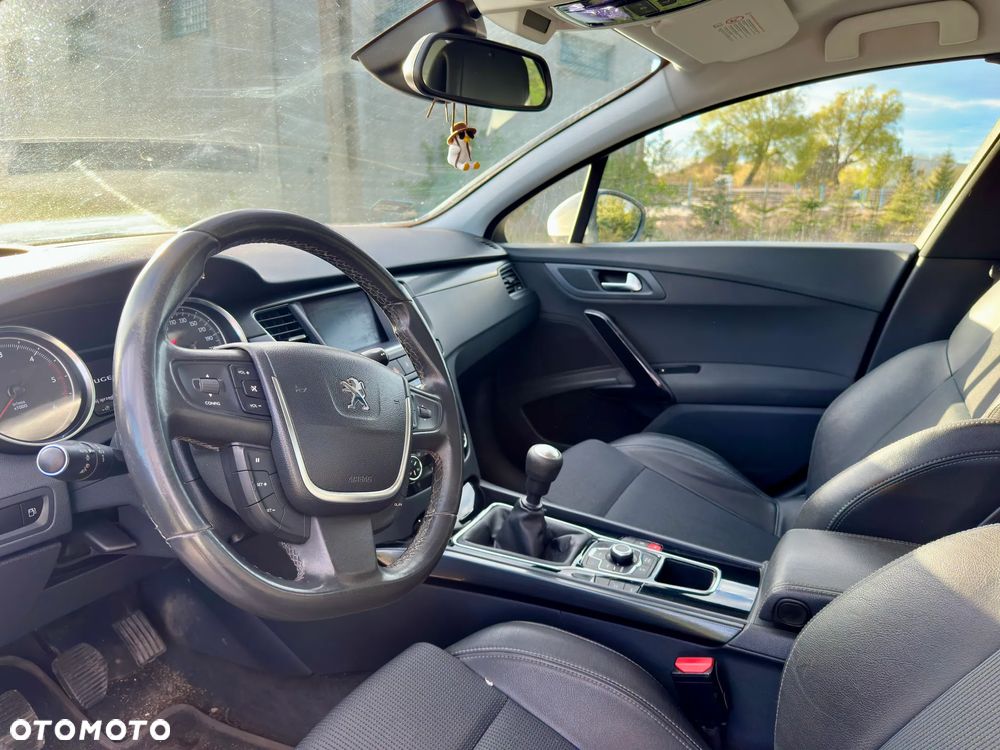 Peugeot 508 HDi FAP 140 Allure - 12