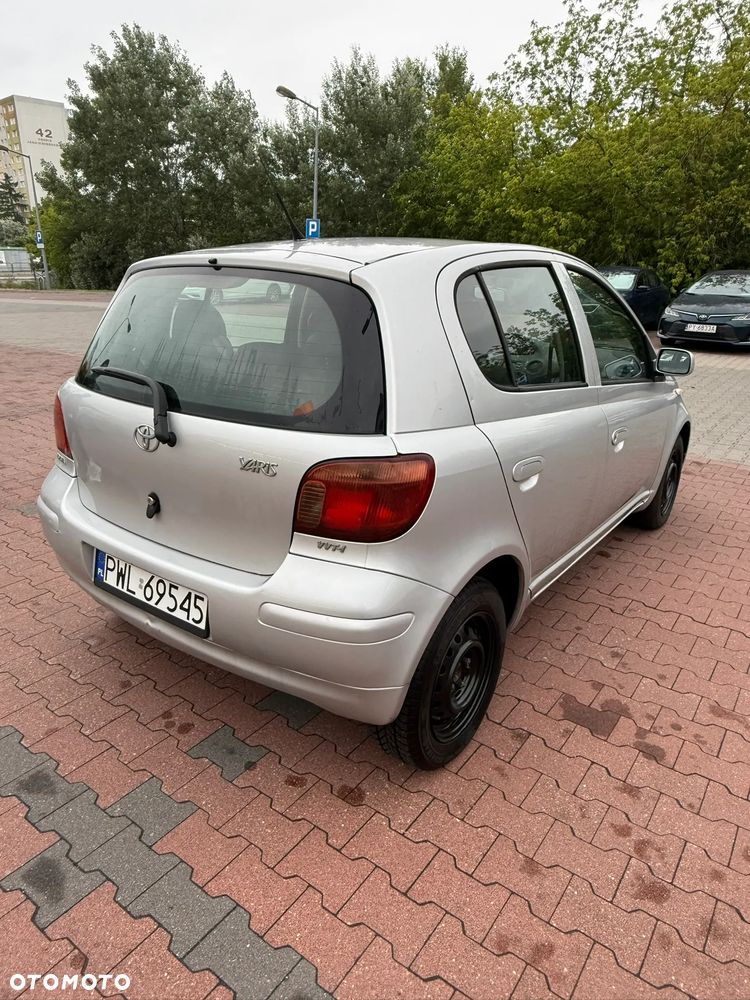 Toyota Yaris 1.0 Luna - 5