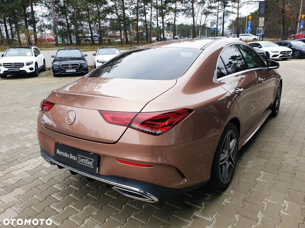 Mercedes-Benz CLA 250 AMG Line 7G-DCT - 6