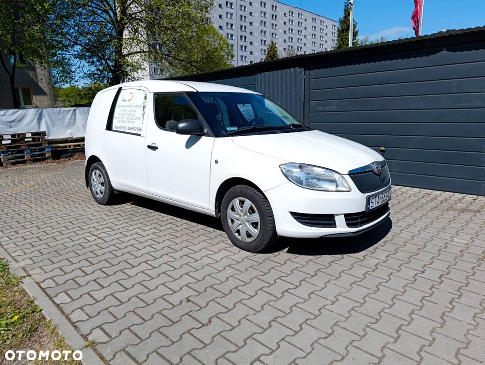 Škoda PRAKTIK - 12